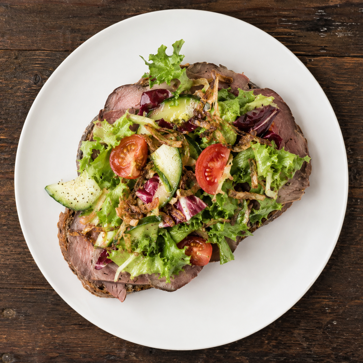 Mørbradbøffer med salattopping